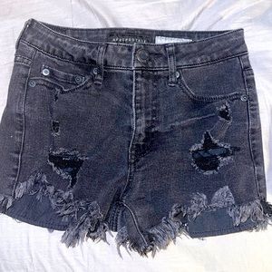 high waisted black shorts